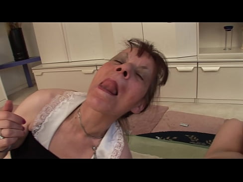 ❤️ Dos abuelas y un abuelo hacen un trío Super porno en es.oldsex.ru ❌️