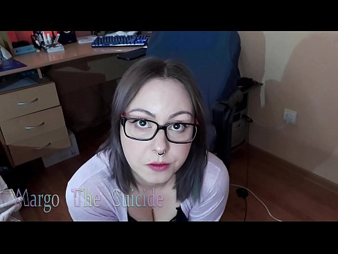 ❤️ Chica sexy con gafas chupa consolador profundamente en la cámara Super porno en es.oldsex.ru ❌️